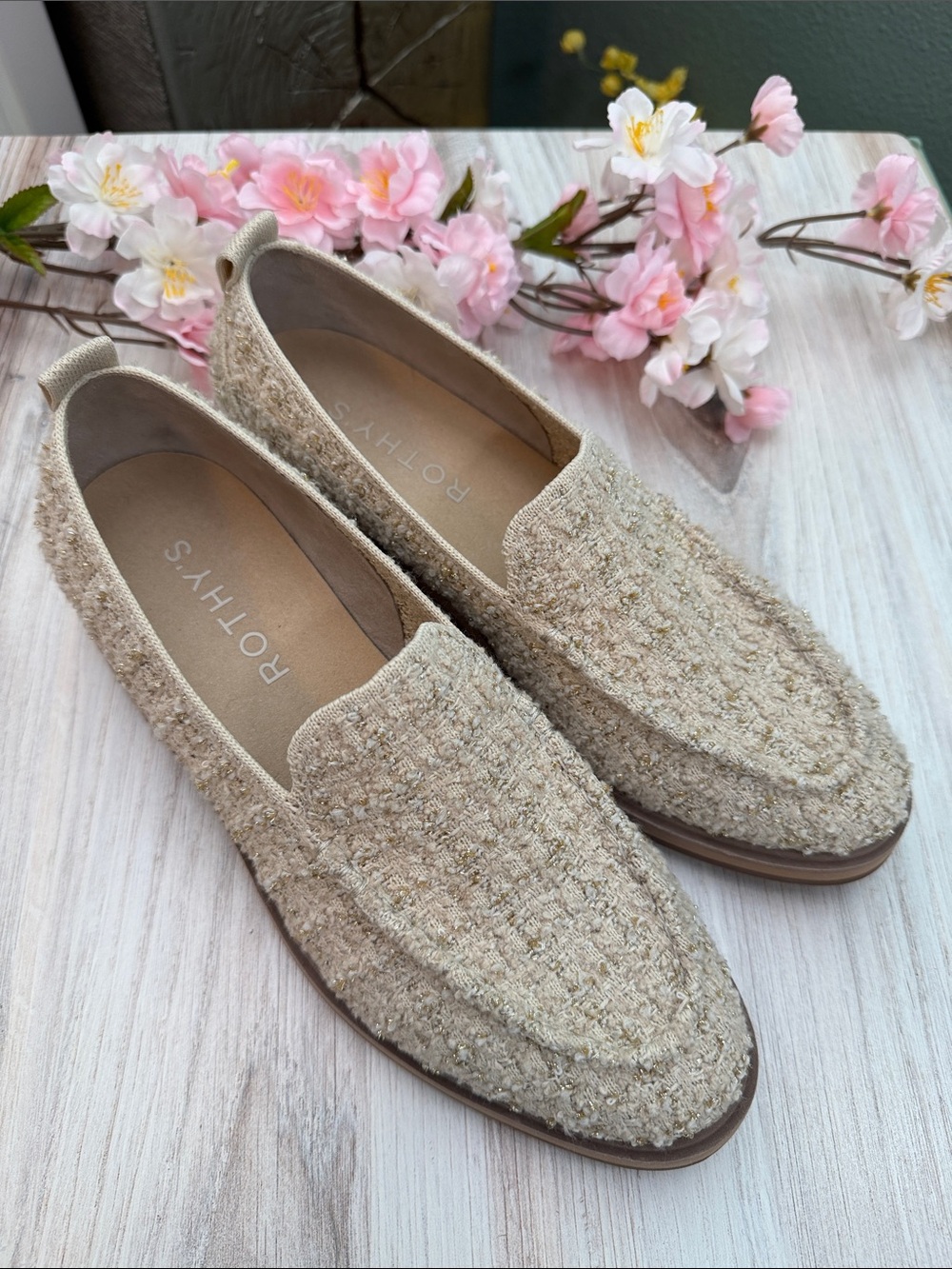ROTHY’S Tan cream Lug Loafer size 8.5